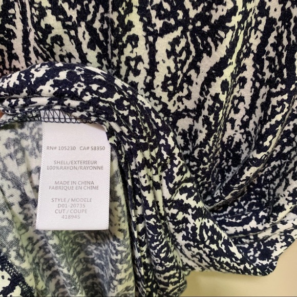 Joie Navy and White Print Top with Back Tie and Keyhole - Picture 6 of 8